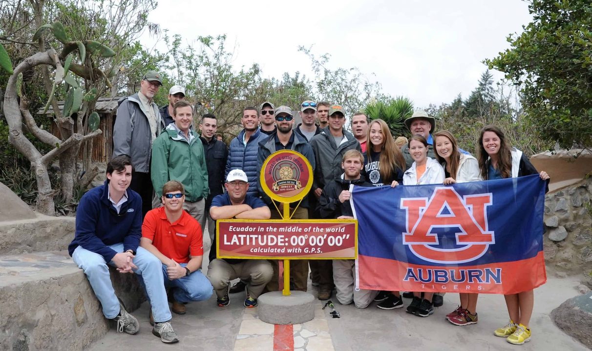 BSCI Students in Ecuador