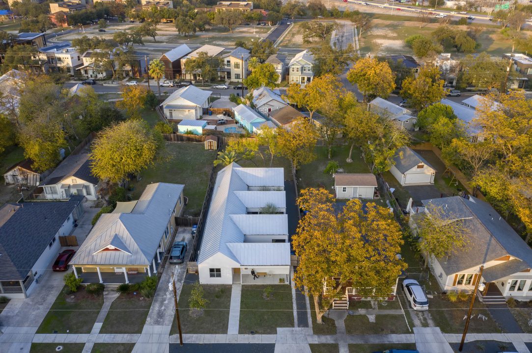 "Susan's House," designed by architects and APLA faculty members Mary English and Xavier Vendrell.