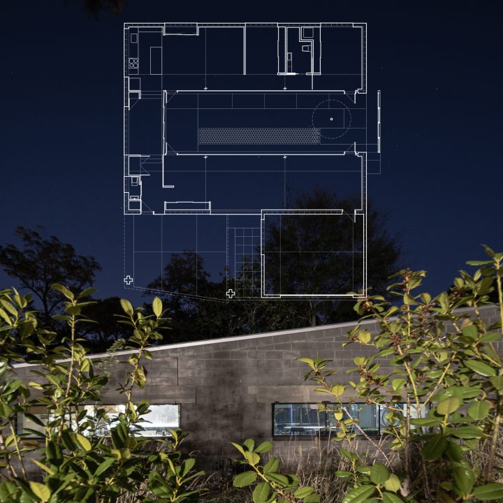 Single family residence 'Villabrut' by Matt Hall