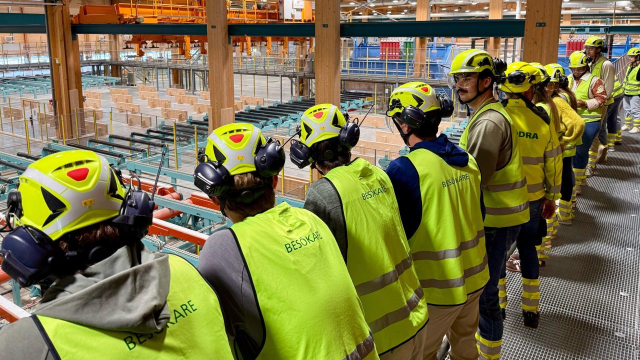 The students toured the Södra CLT mill in Gothenburg, Sweden.